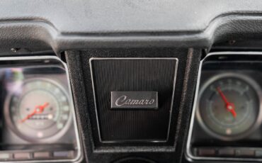 Chevrolet-Camaro-1969-Coupe-15