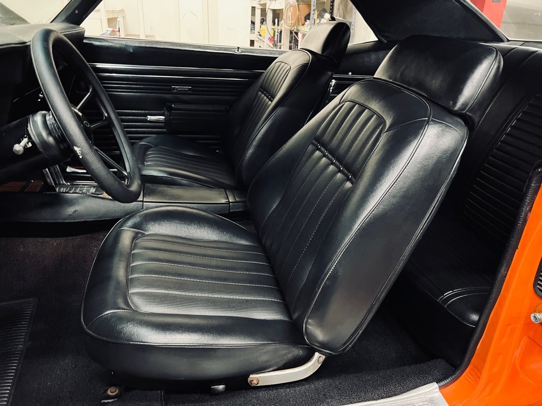 Chevrolet-Camaro-1969-Coupe-16