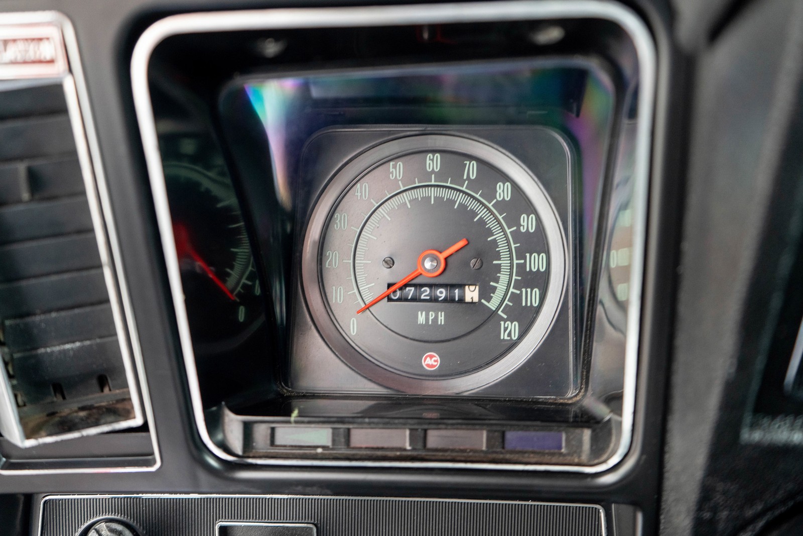 Chevrolet-Camaro-1969-Coupe-16