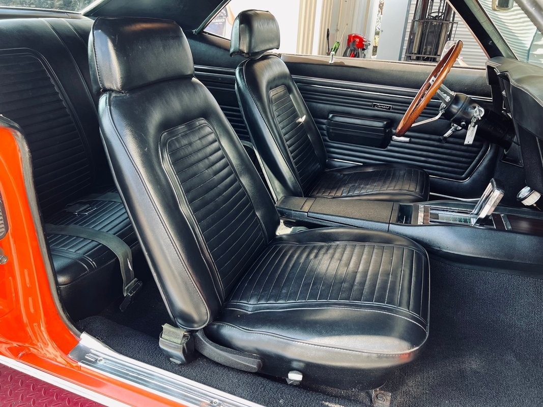 Chevrolet-Camaro-1969-Coupe-16