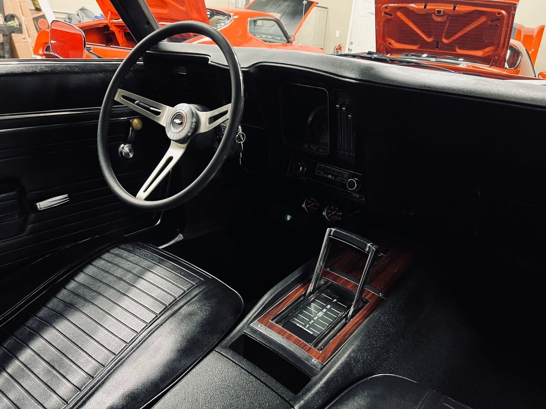 Chevrolet-Camaro-1969-Coupe-17