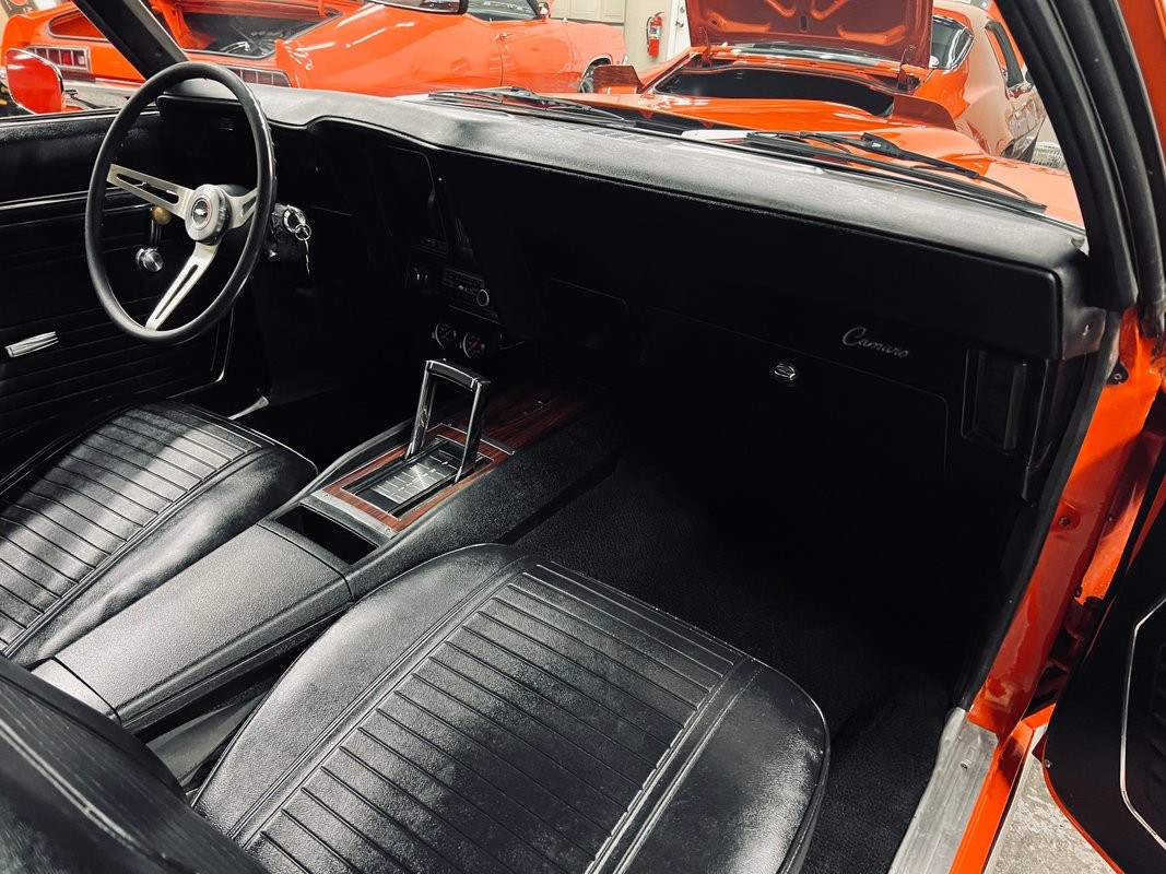 Chevrolet-Camaro-1969-Coupe-18