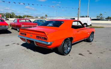 Chevrolet-Camaro-1969-Coupe-2