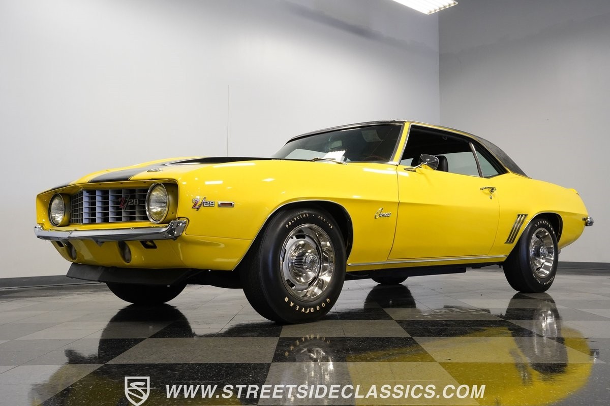 Chevrolet-Camaro-1969-Coupe-21