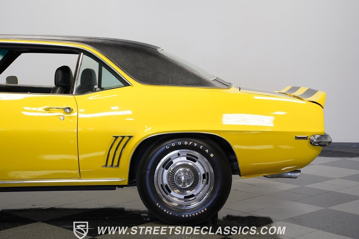 Chevrolet-Camaro-1969-Coupe-24