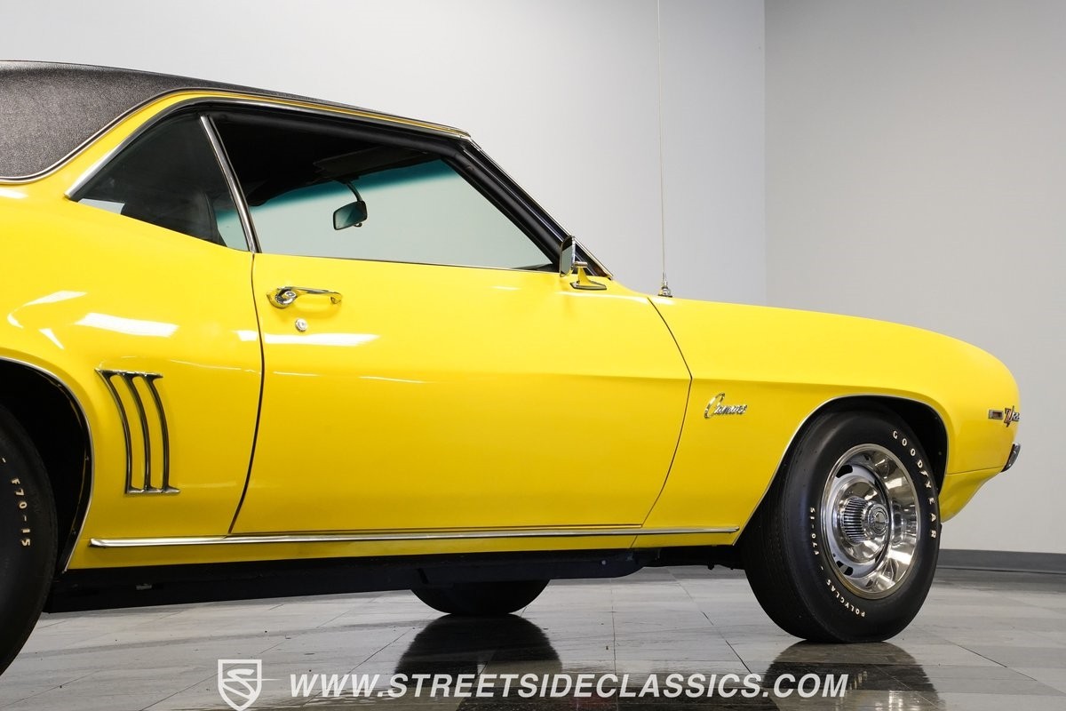Chevrolet-Camaro-1969-Coupe-28