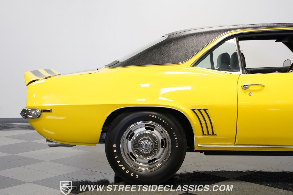 Chevrolet-Camaro-1969-Coupe-29