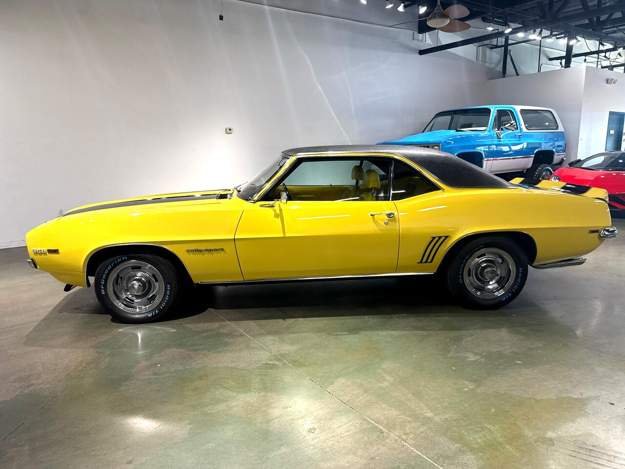 Chevrolet-Camaro-1969-Coupe-3