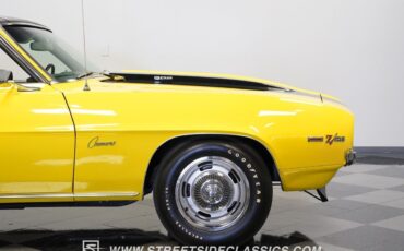 Chevrolet-Camaro-1969-Coupe-30