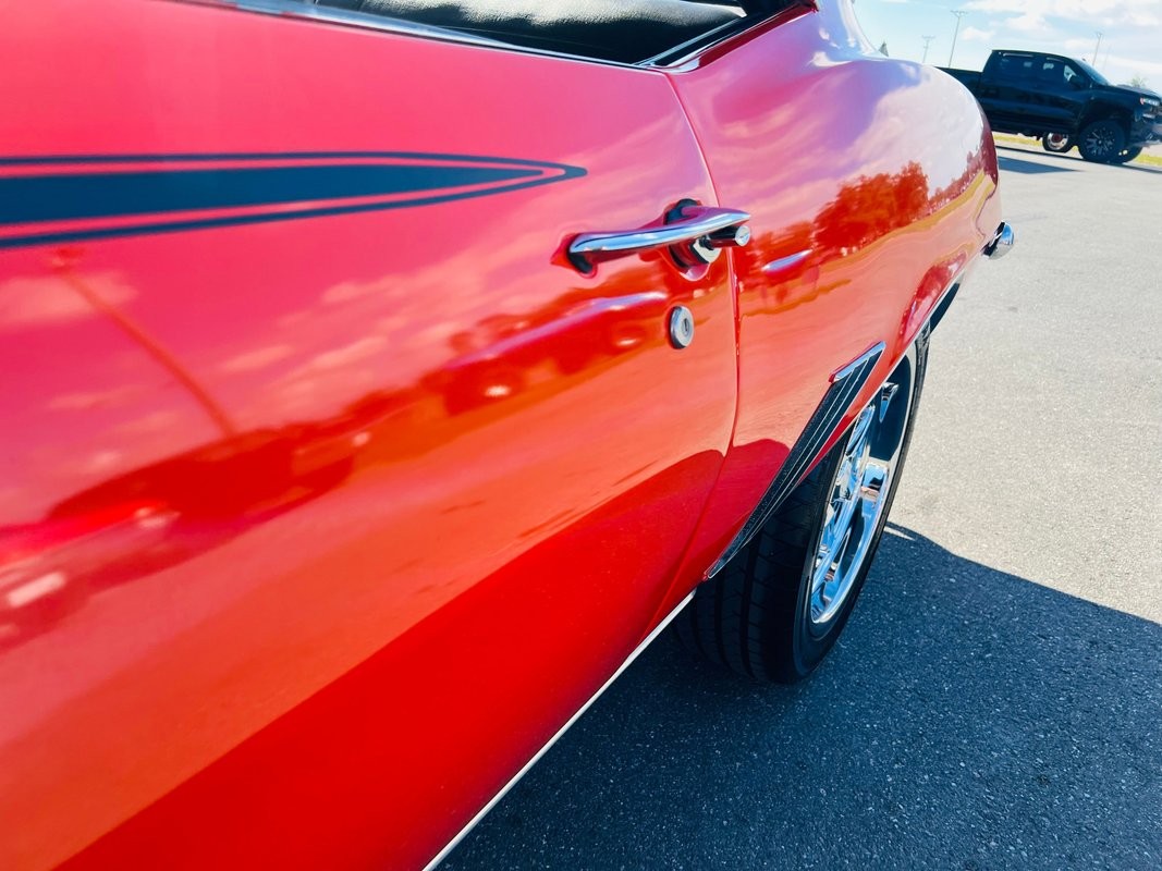 Chevrolet-Camaro-1969-Coupe-32