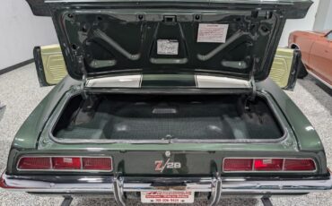 Chevrolet-Camaro-1969-Coupe-32