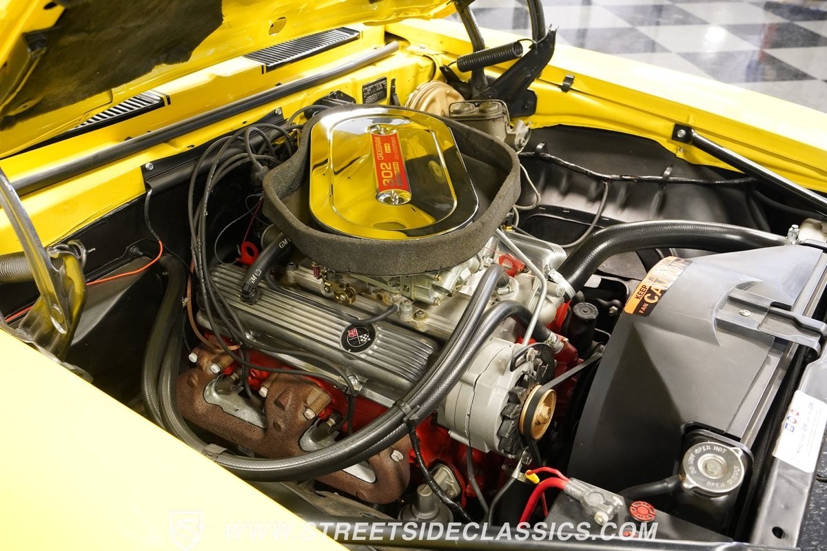 Chevrolet-Camaro-1969-Coupe-35