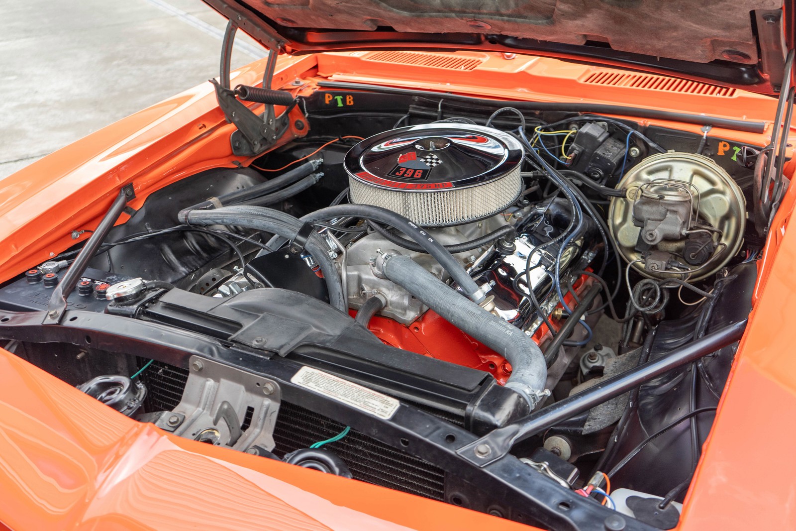 Chevrolet-Camaro-1969-Coupe-36