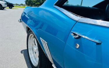 Chevrolet-Camaro-1969-Coupe-39