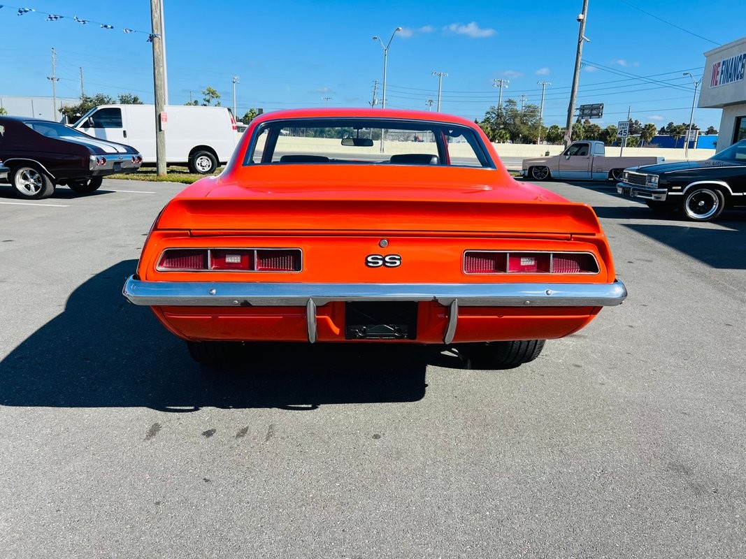 Chevrolet-Camaro-1969-Coupe-4