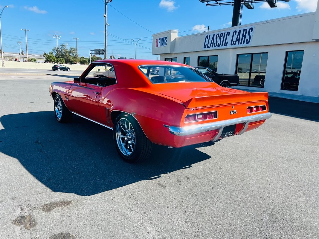 Chevrolet-Camaro-1969-Coupe-5