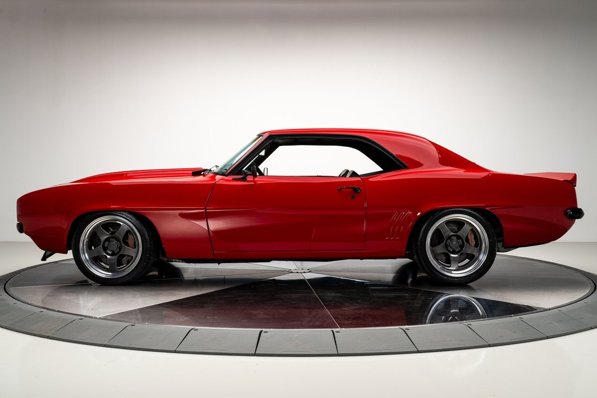 Chevrolet-Camaro-1969-Hardtop-13