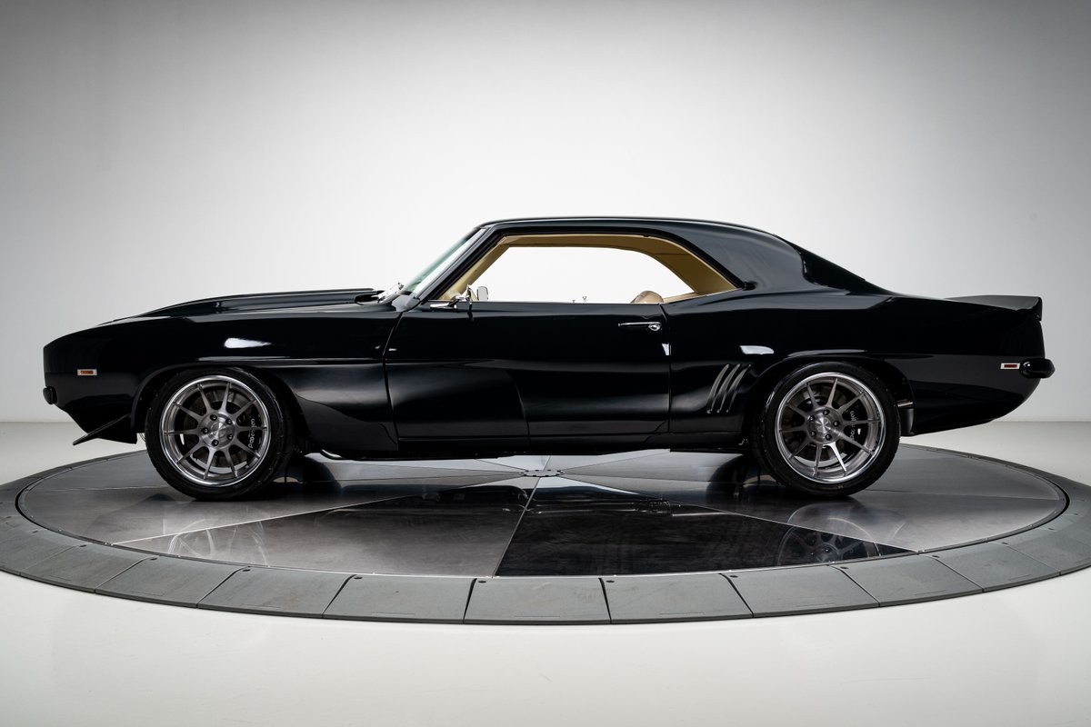 Chevrolet-Camaro-1969-Hardtop-20