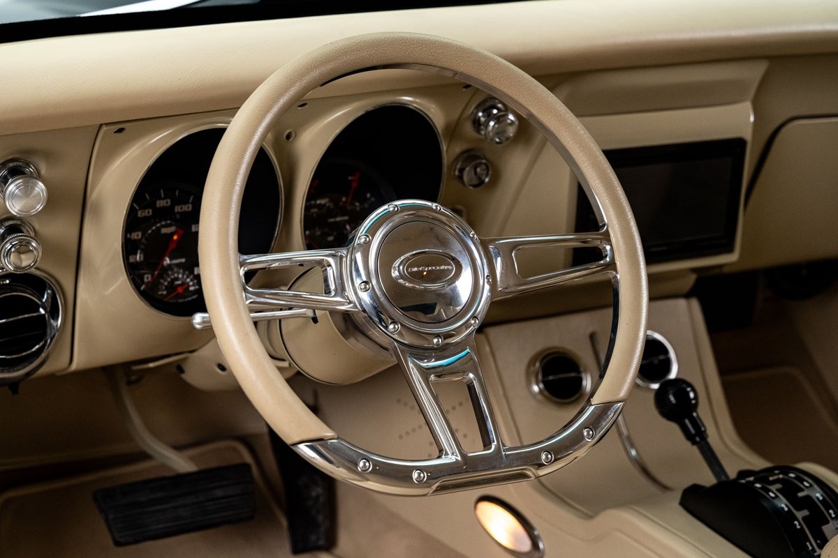 Chevrolet-Camaro-1969-Hardtop-3