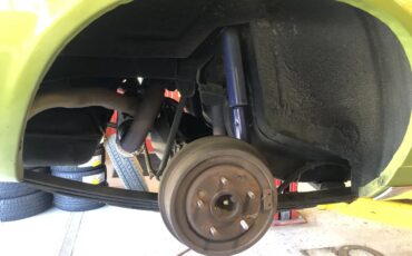 Chevrolet-Camaro-1970-Citrus-Green-Green-Deluxe-Cloth-19