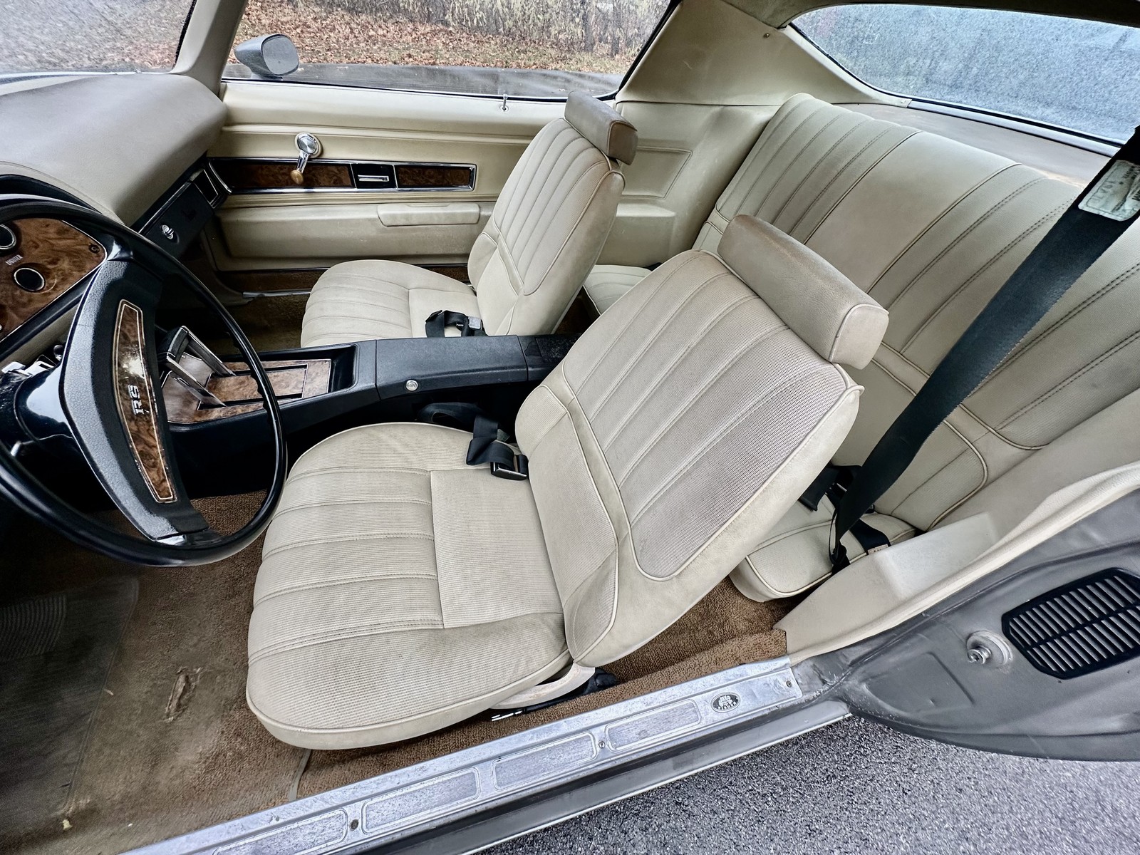 Chevrolet-Camaro-1970-Coupe-37