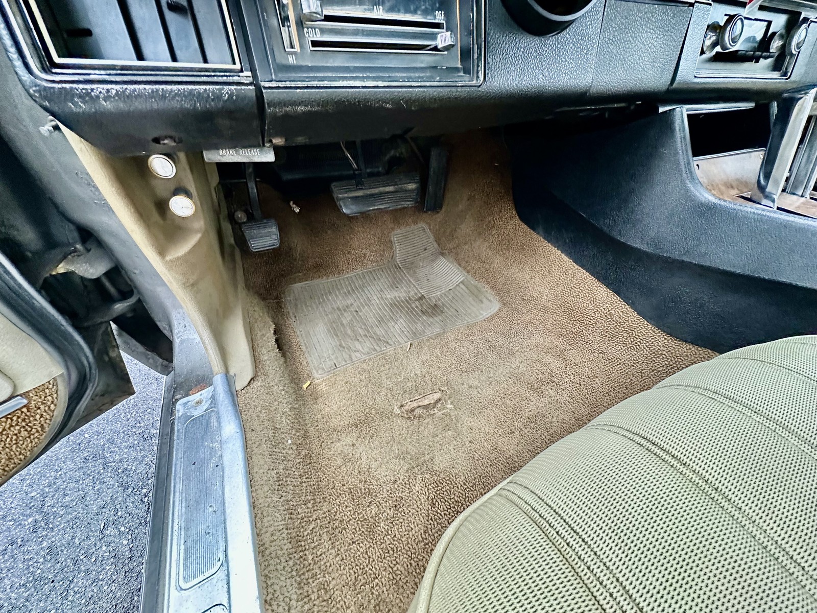 Chevrolet-Camaro-1970-Coupe-39