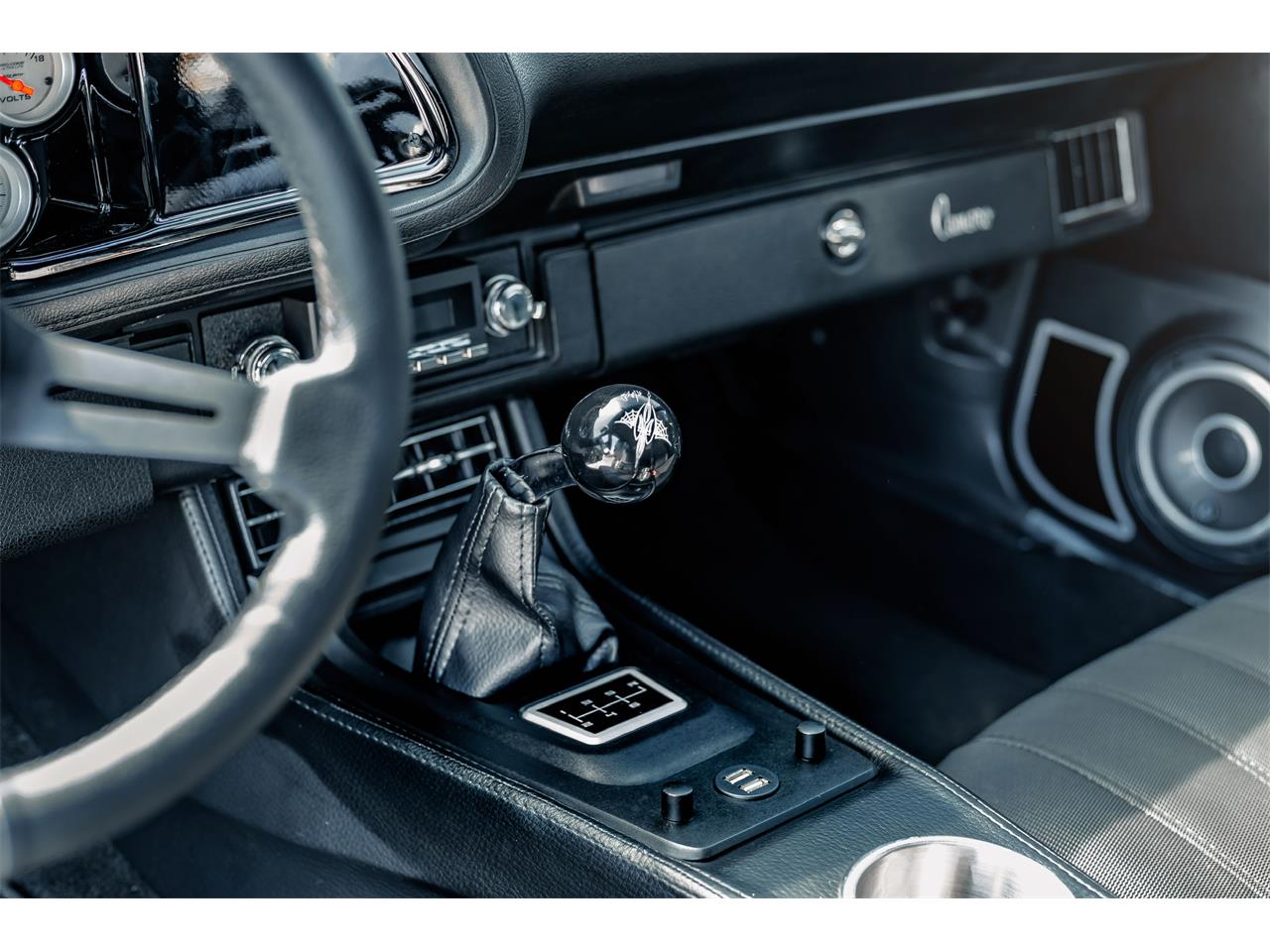 Chevrolet-Camaro-1970-Silver-Black-17