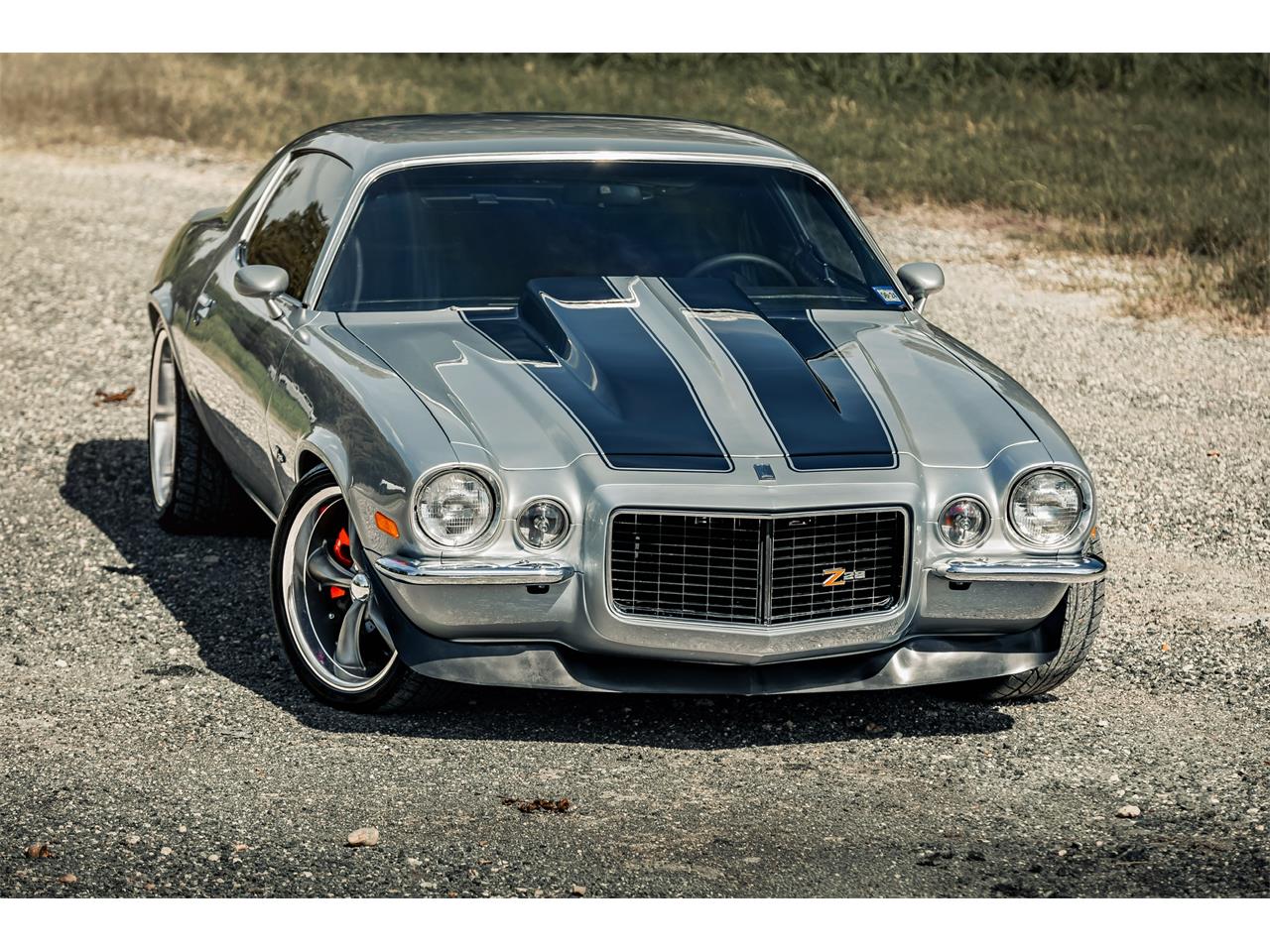 Chevrolet-Camaro-1970-Silver-Black-2