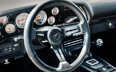 Chevrolet-Camaro-1970-Silver-Black-22