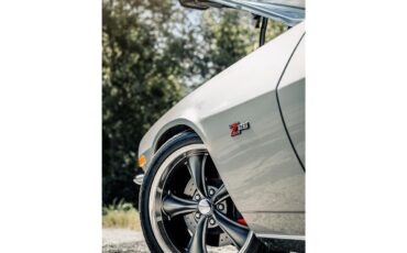 Chevrolet-Camaro-1970-Silver-Black-26