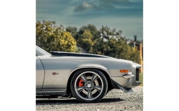 Chevrolet-Camaro-1970-Silver-Black-27