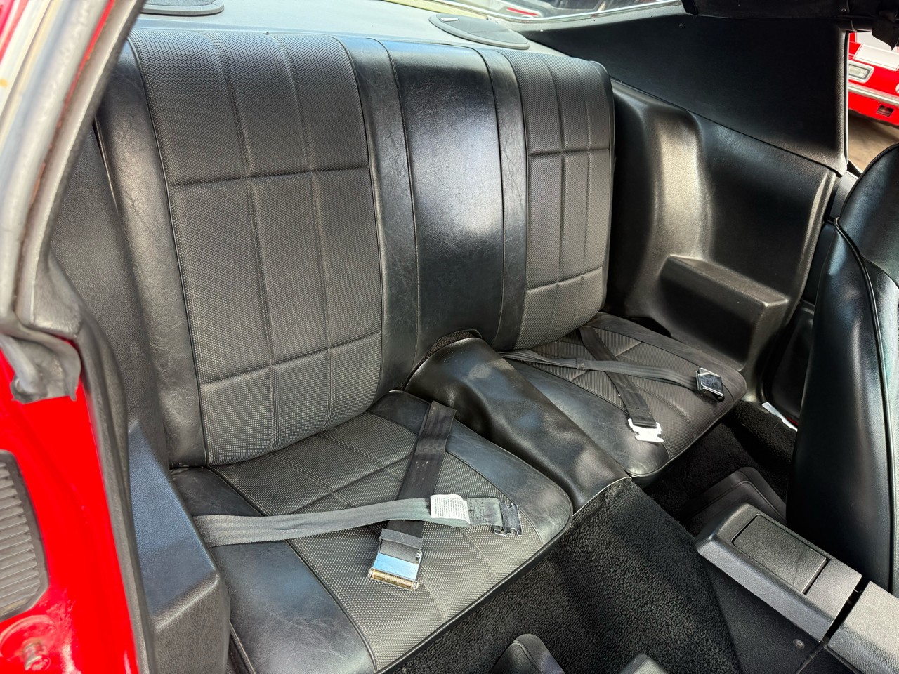 Chevrolet-Camaro-1973-American-Muscle-Car-27