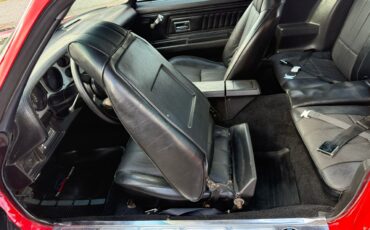 Chevrolet-Camaro-1973-American-Muscle-Car-28