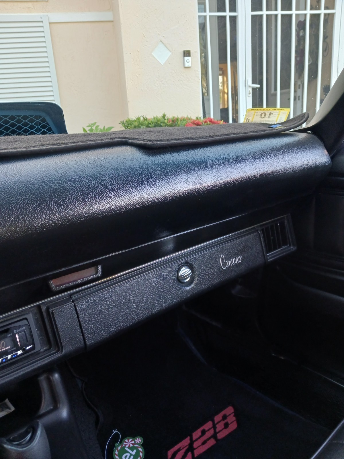 Chevrolet-Camaro-1973-Coupe-10