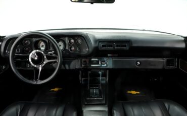 Chevrolet-Camaro-1973-Pewter-Black-24
