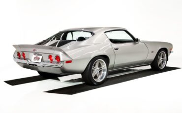 Chevrolet-Camaro-1973-Pewter-Black-27