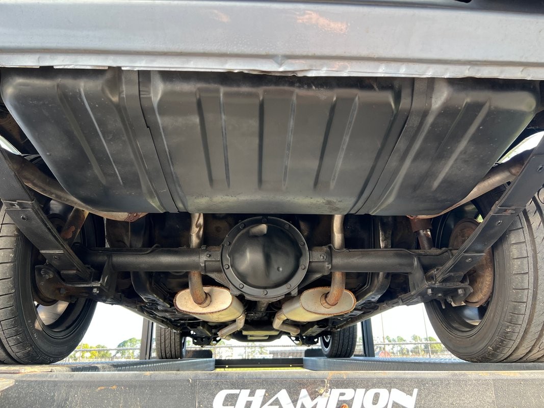 Chevrolet-Camaro-1976-Coupe-27