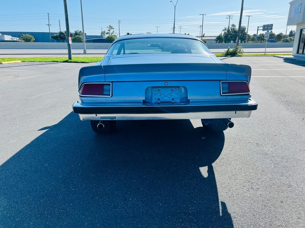 Chevrolet-Camaro-1976-Coupe-3