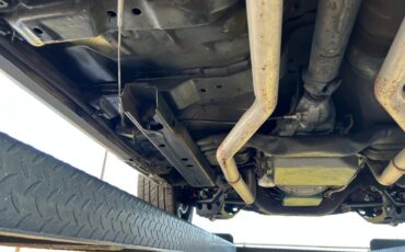 Chevrolet-Camaro-1976-Coupe-32