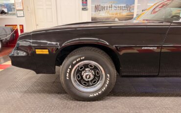 Chevrolet-Camaro-1978-18