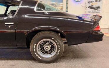 Chevrolet-Camaro-1978-20