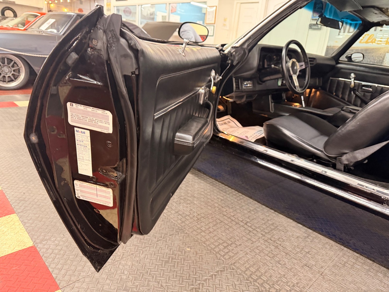 Chevrolet-Camaro-1978-36