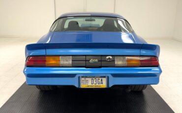 Chevrolet-Camaro-1978-Medium-Blue-Metallic-Tan-10
