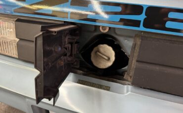 Chevrolet-Camaro-1979-2-Door-29