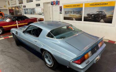 Chevrolet-Camaro-1979-2-Door-3