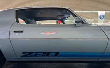 Chevrolet-Camaro-1979-2-Door-31