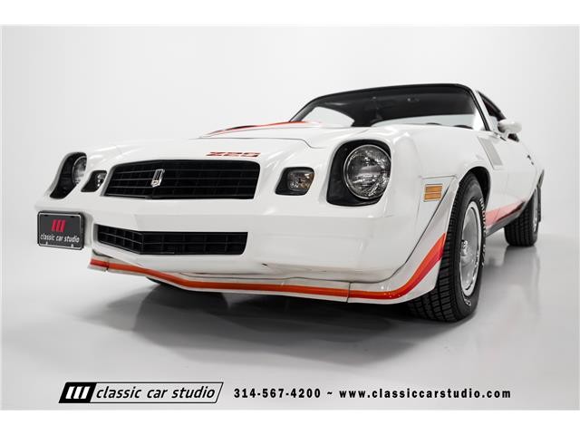 Chevrolet-Camaro-1979-2dr-Car-13