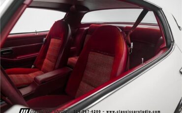 Chevrolet-Camaro-1979-2dr-Car-24