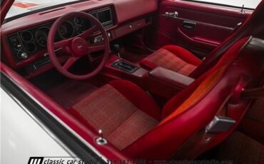 Chevrolet-Camaro-1979-2dr-Car-25