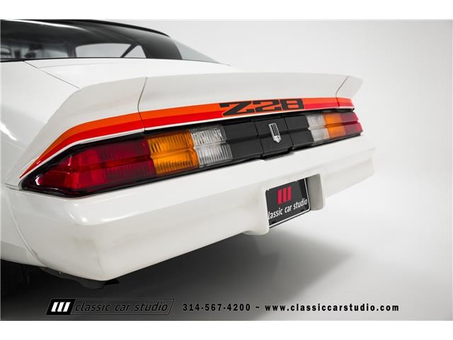Chevrolet-Camaro-1979-2dr-Car-36
